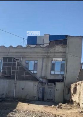 Two-and-half-floor house for sale in District 16