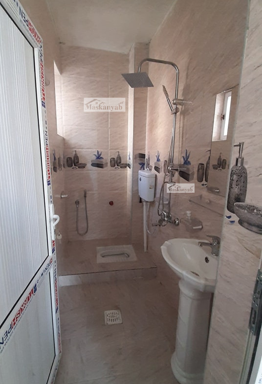 Two-floor house for sale in Shaheed Hangara