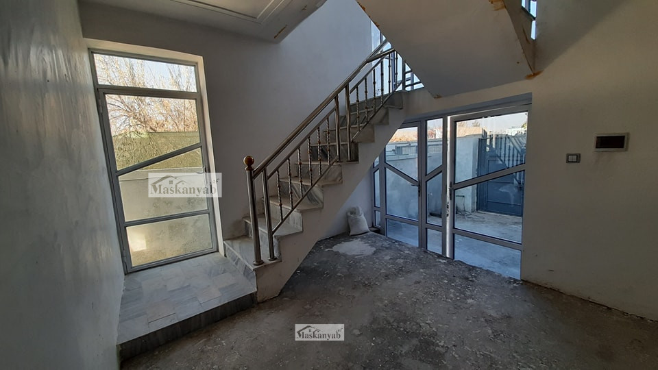 Two-floor house for sale in Shaheed Hangara