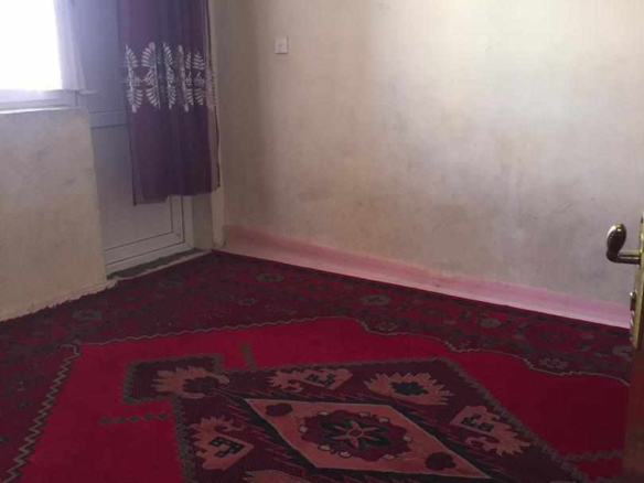 Three-room apartment for sale in Emarat Town