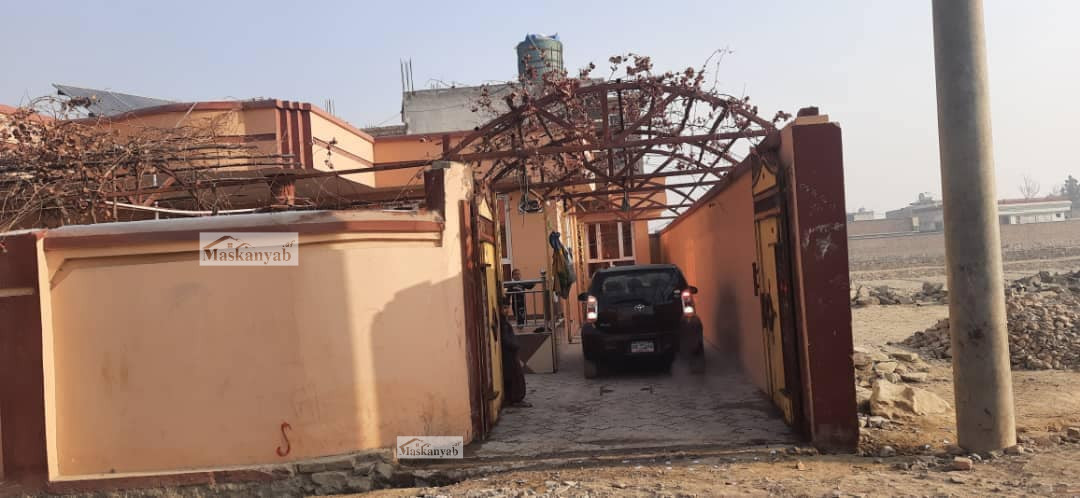 Concrete house for sale in Botakhak Square