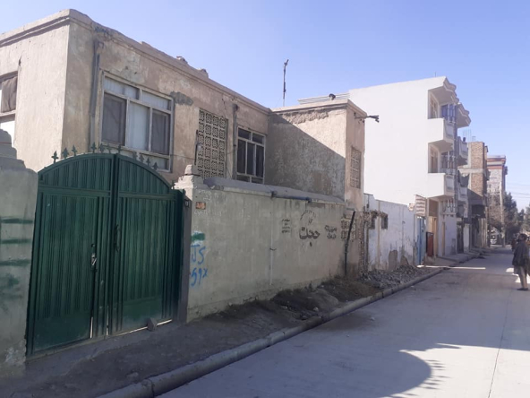 Eight-room house for sale in District 8, Kabul