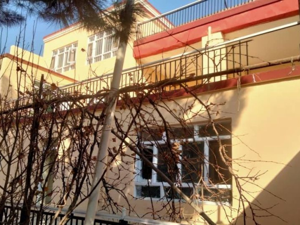 Eight-room house for sale in Sarak 2, Karte New