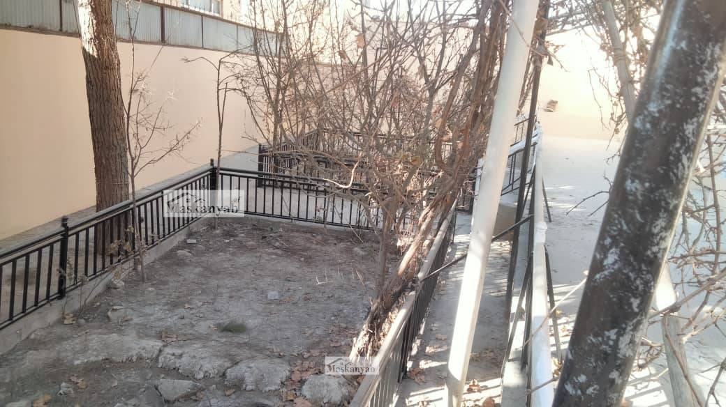 Eight-room house for sale in Sarak 2, Karte New