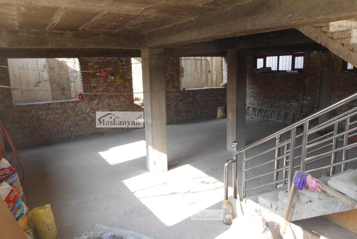 Five-room house for mortgage in Company Road