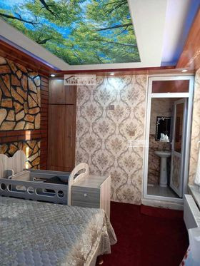 Five-room house for sale in Darul Aman Road