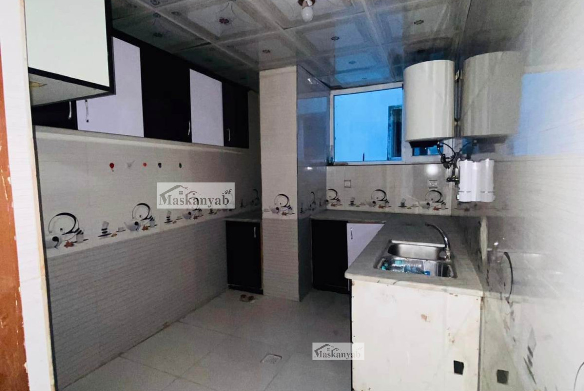 Four-room apartment for rent in Taimani Project