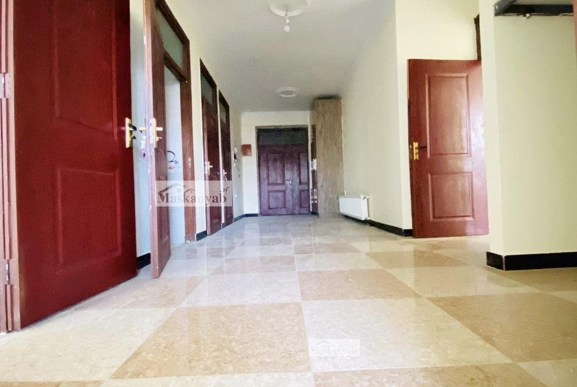 Four-room apartment for rent in Taimani Project