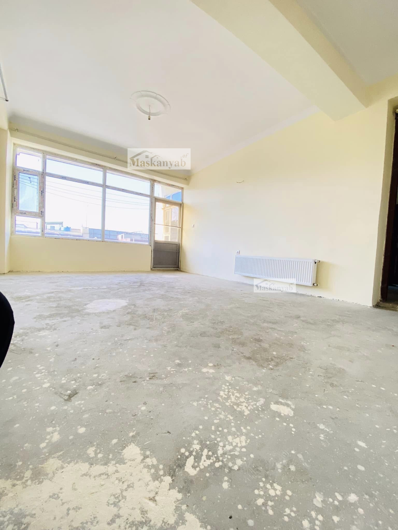 Four-room apartment for rent in Taimani Project