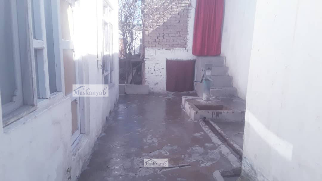 Four-room house for sale in District 8, Kabul