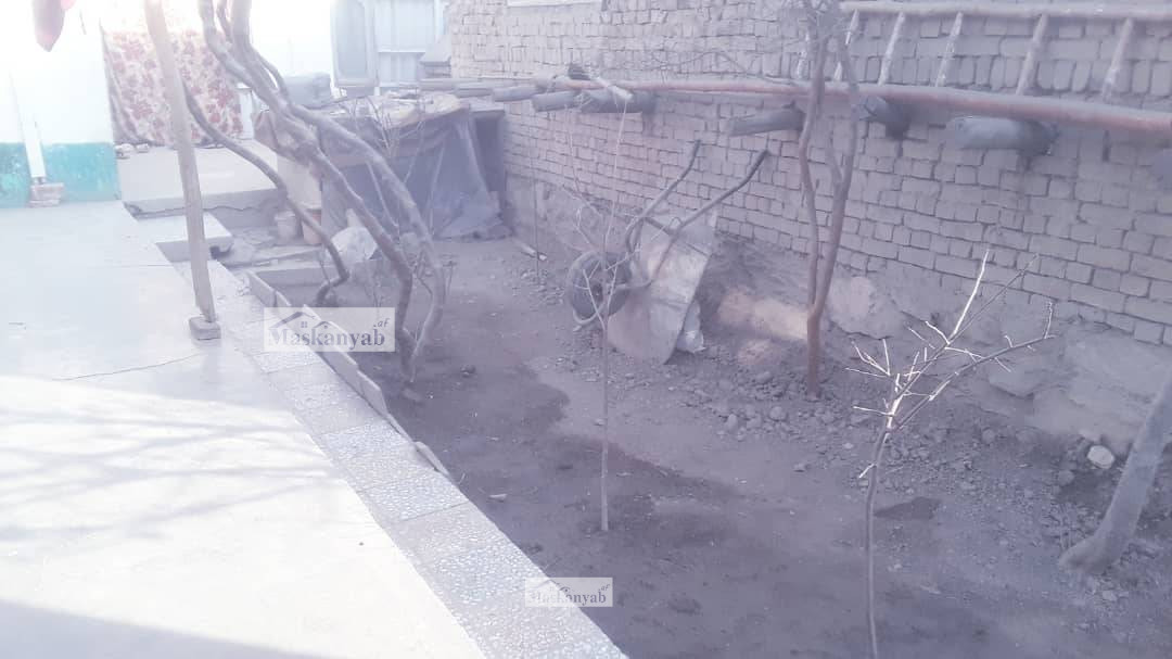 Four-room house for sale in District 8, Kabul
