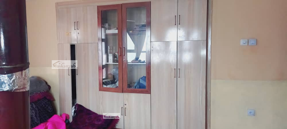 Seven-room house for sale between old Taimani and Traffic Square