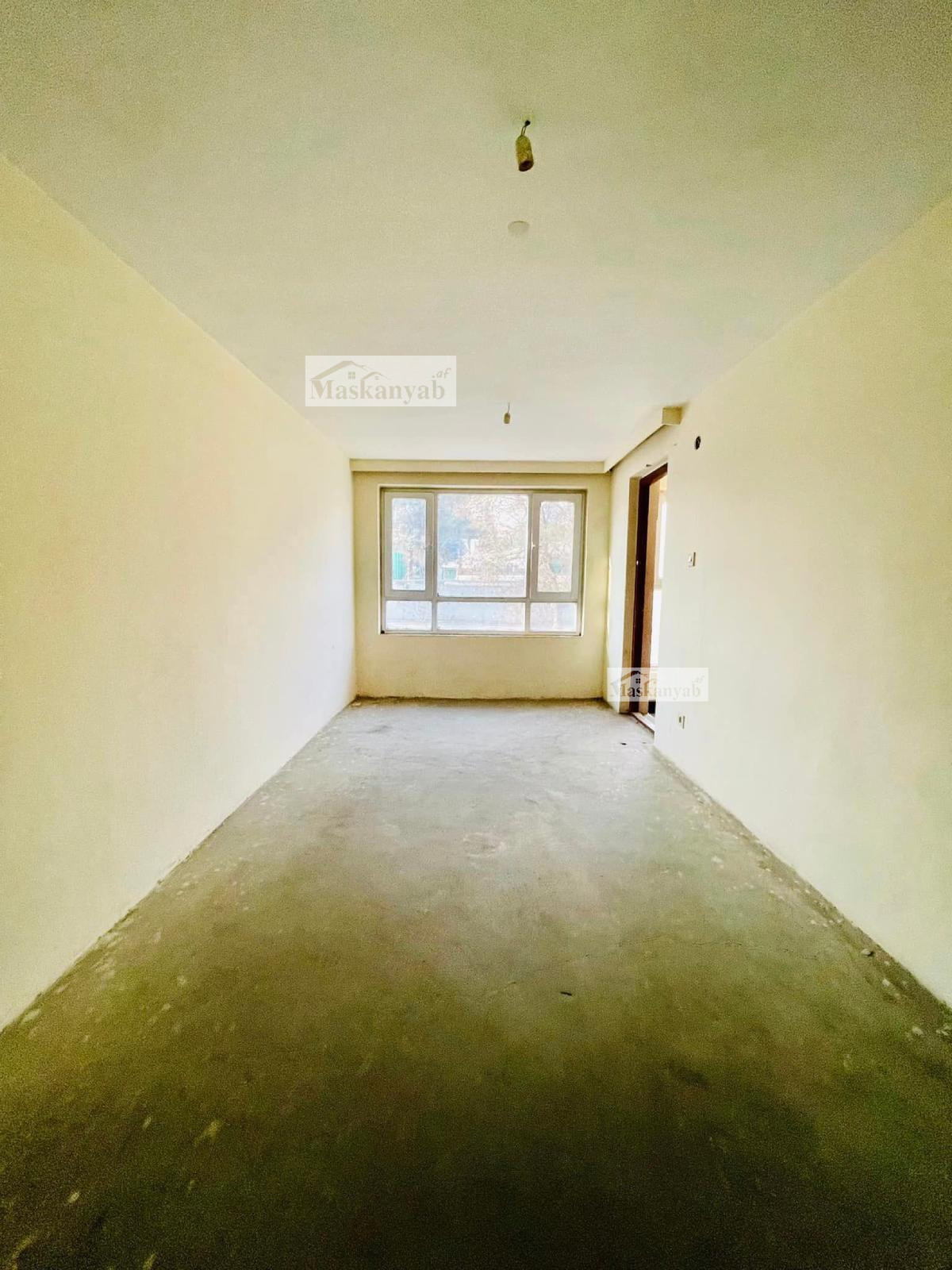 Six-room house for rent in Shahr-e New