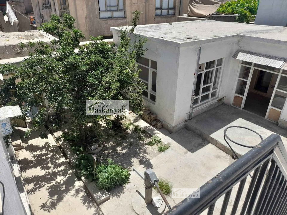 Six-room house for sale in Chehel Sotun