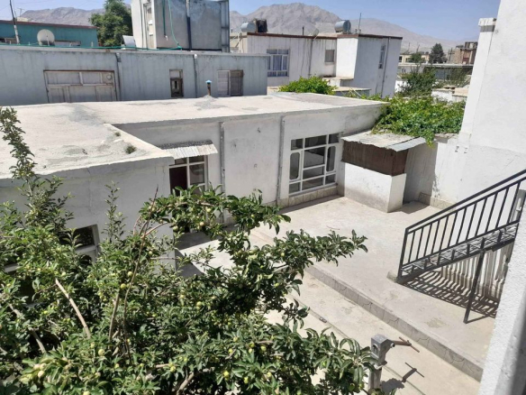 Six-room house for sale in Chehel Sotun
