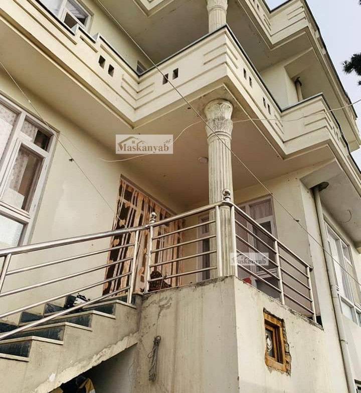Six-room house for sale in Deh Dana, District 7