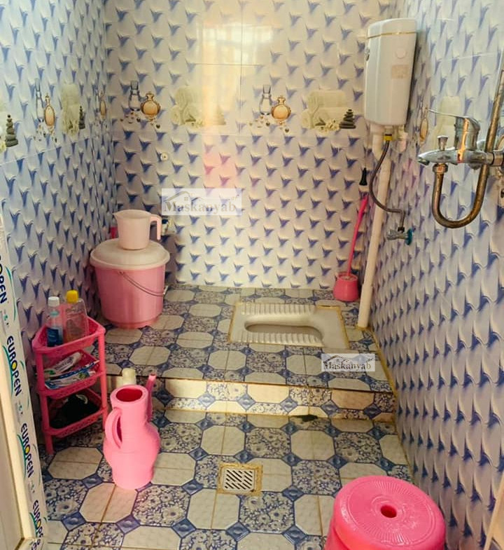 Six-room house for sale in Deh Dana, District 7