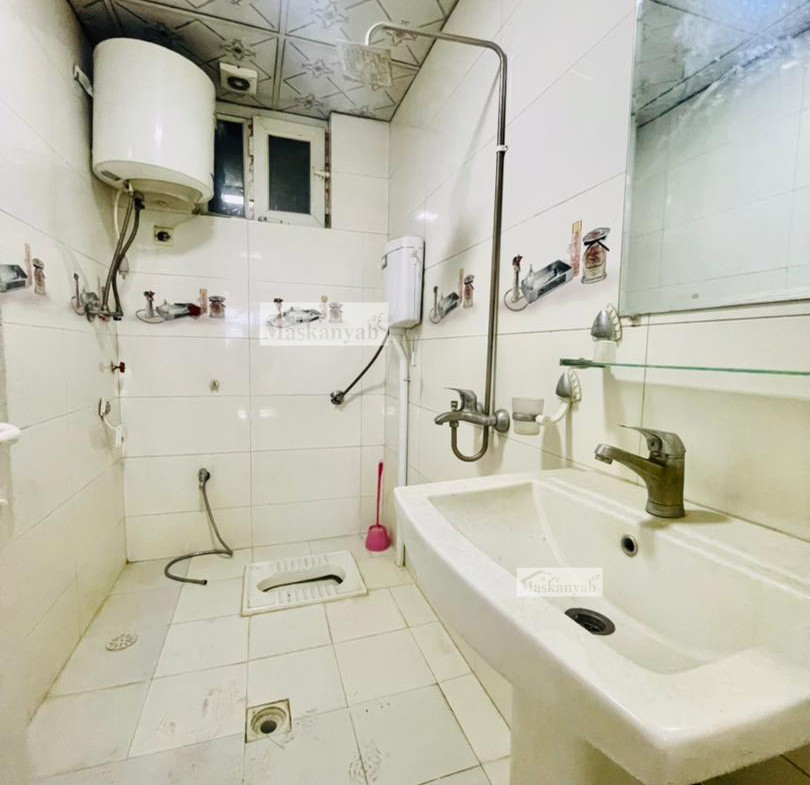 Three-room apartment for rent between Qala-e Fatihullah and Qala-e Mosa
