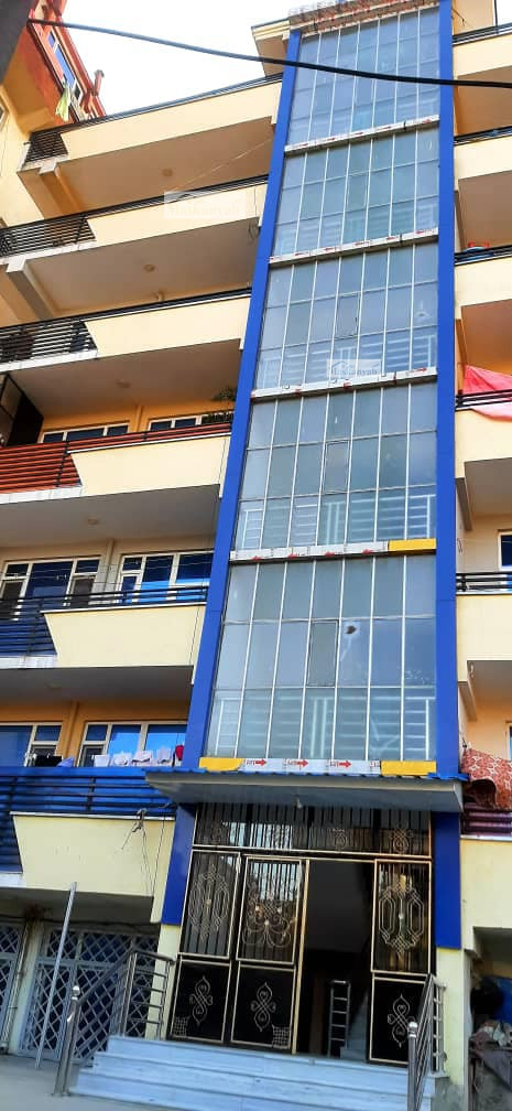 Three-room apartment for sale in District 10