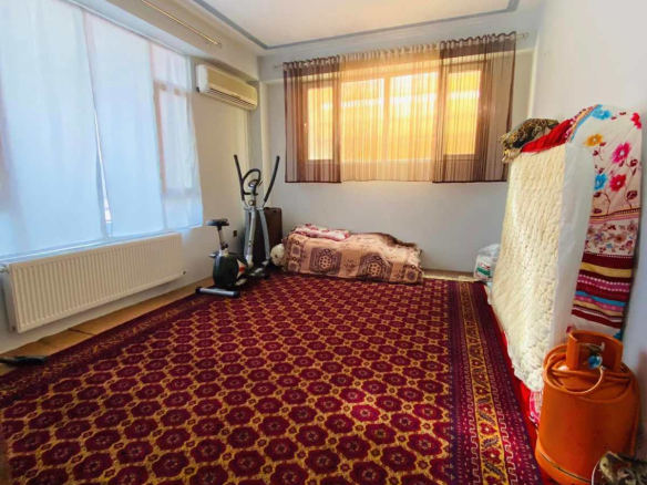 Three-room apartment for sale in Parwan 3