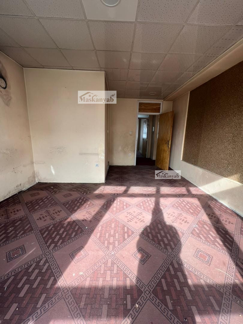 Five-room house for rent in Taimani