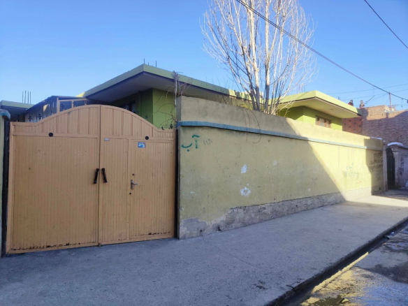 Five-room house for sale next to the Hawza 7