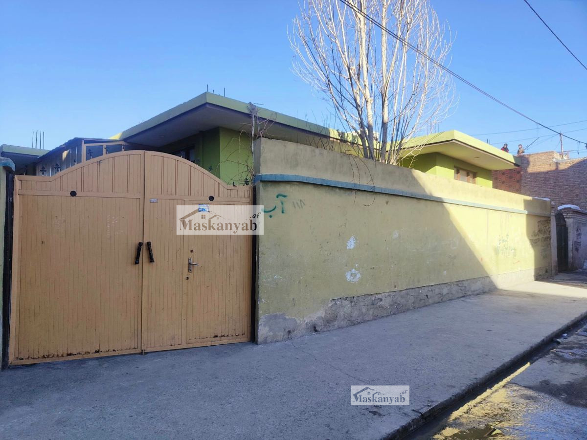 Five-room house for sale next to the Hawza 7
