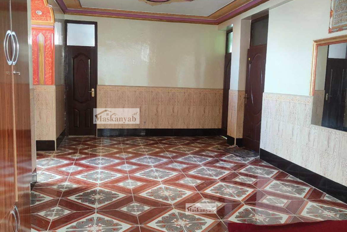 Five-room house for sale next to the Hawza 7