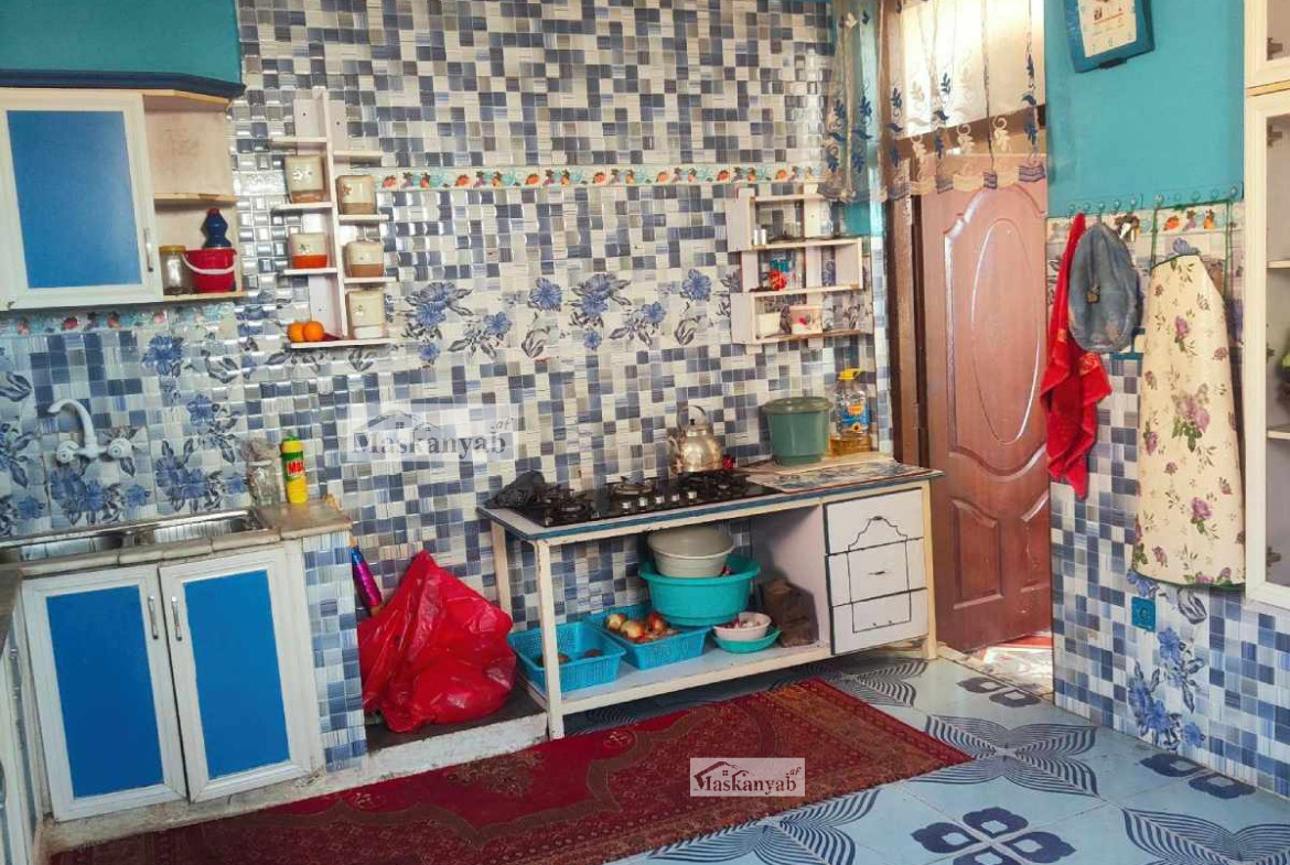 Five-room house for sale next to the Hawza 7
