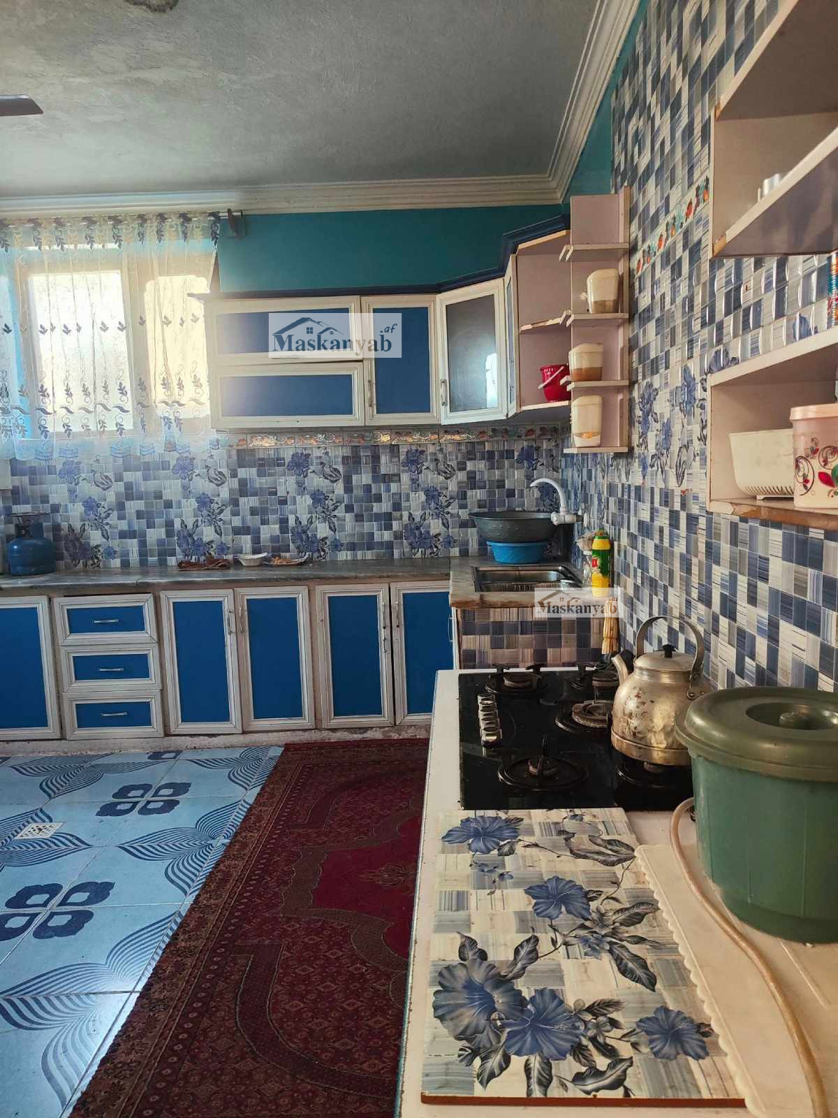 Five-room house for sale next to the Hawza 7