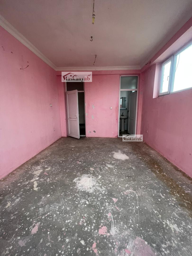 Four-room apartment for rent on 4th Street in Taimani