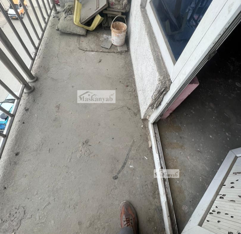 Four-room apartment for rent on 4th Street in Taimani