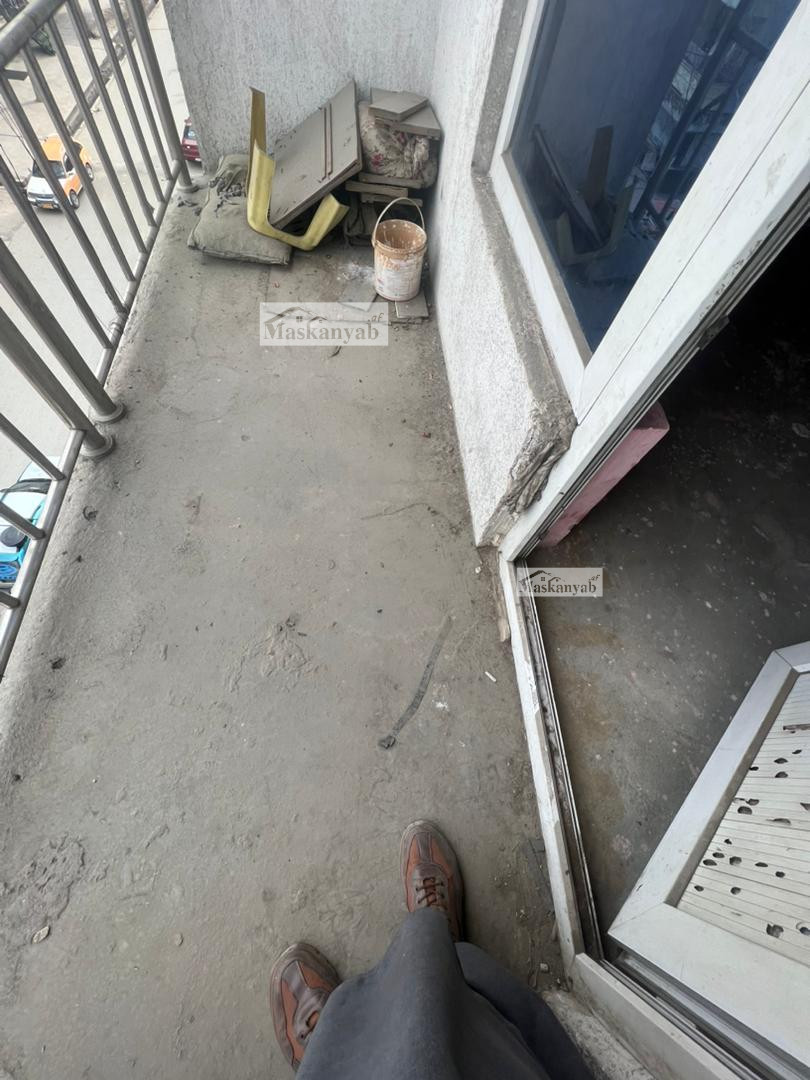 Four-room apartment for rent on 4th Street in Taimani