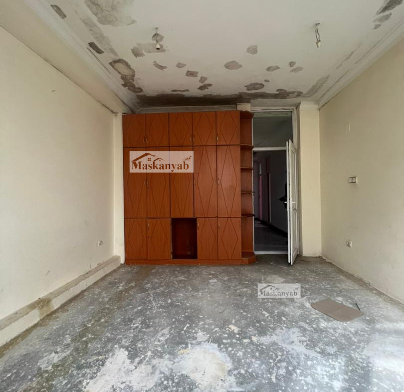 Four-room apartment for rent on 4th Street in Taimani