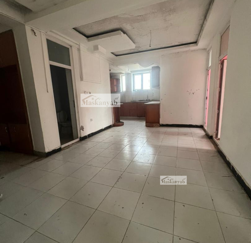 Four-room apartment for rent on 4th Street in Taimani