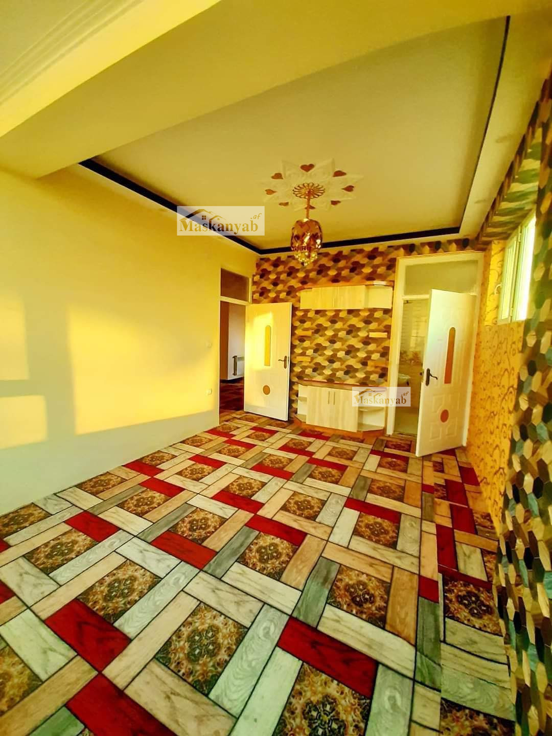 Four-room apartment for sale on 4th Street of Taimani