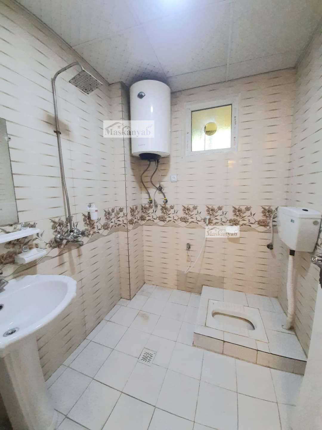 Four-room apartment for sale on 4th Street of Taimani