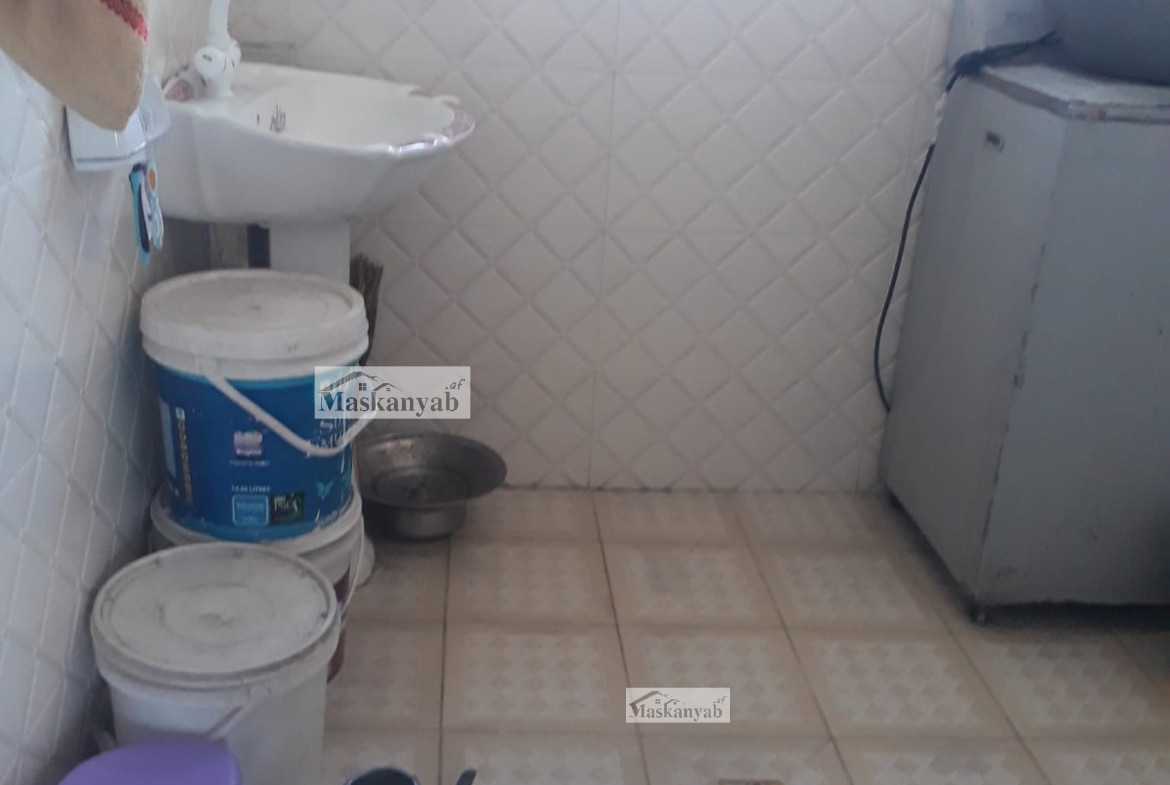 Six-room house for sale in District 7, Kabul