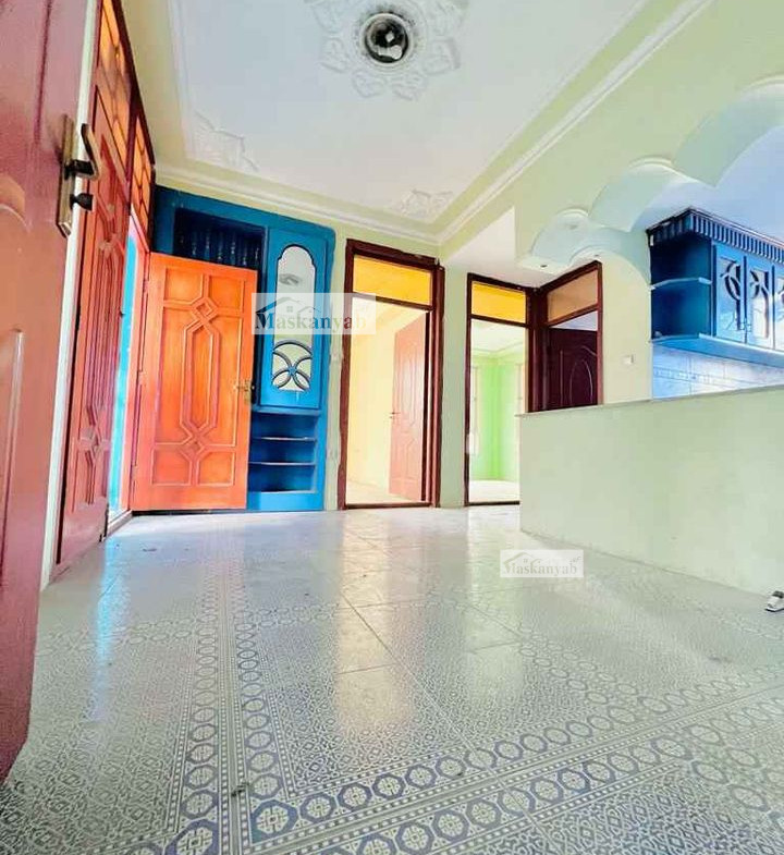 Three-room apartment for rent in Qala-e Khatir