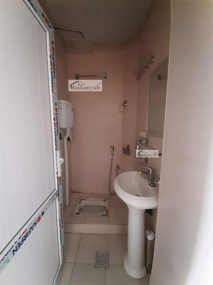 Three-room apartment for sale in Taimani