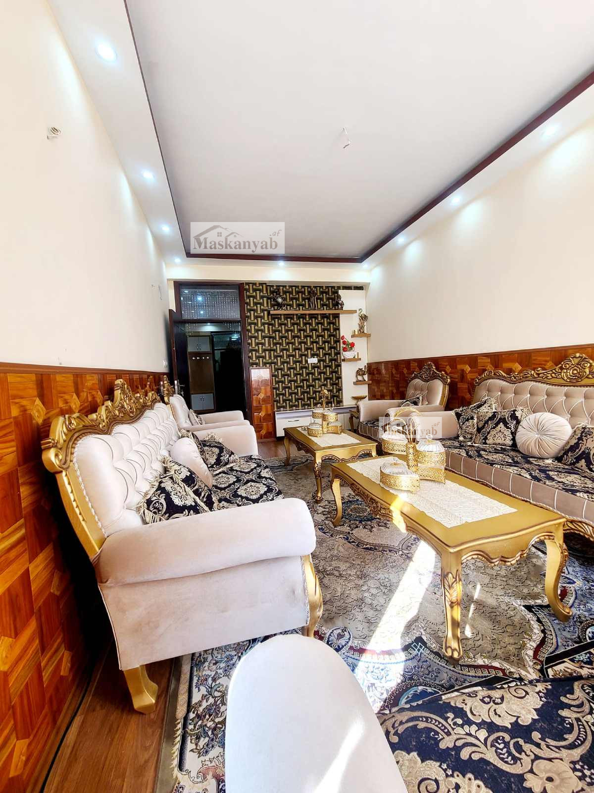 Three-room apartment for sale in Taimani Project