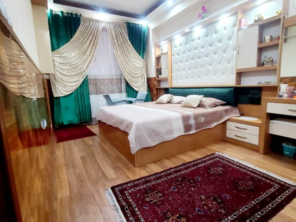 Three-room apartment for sale in Taimani Project