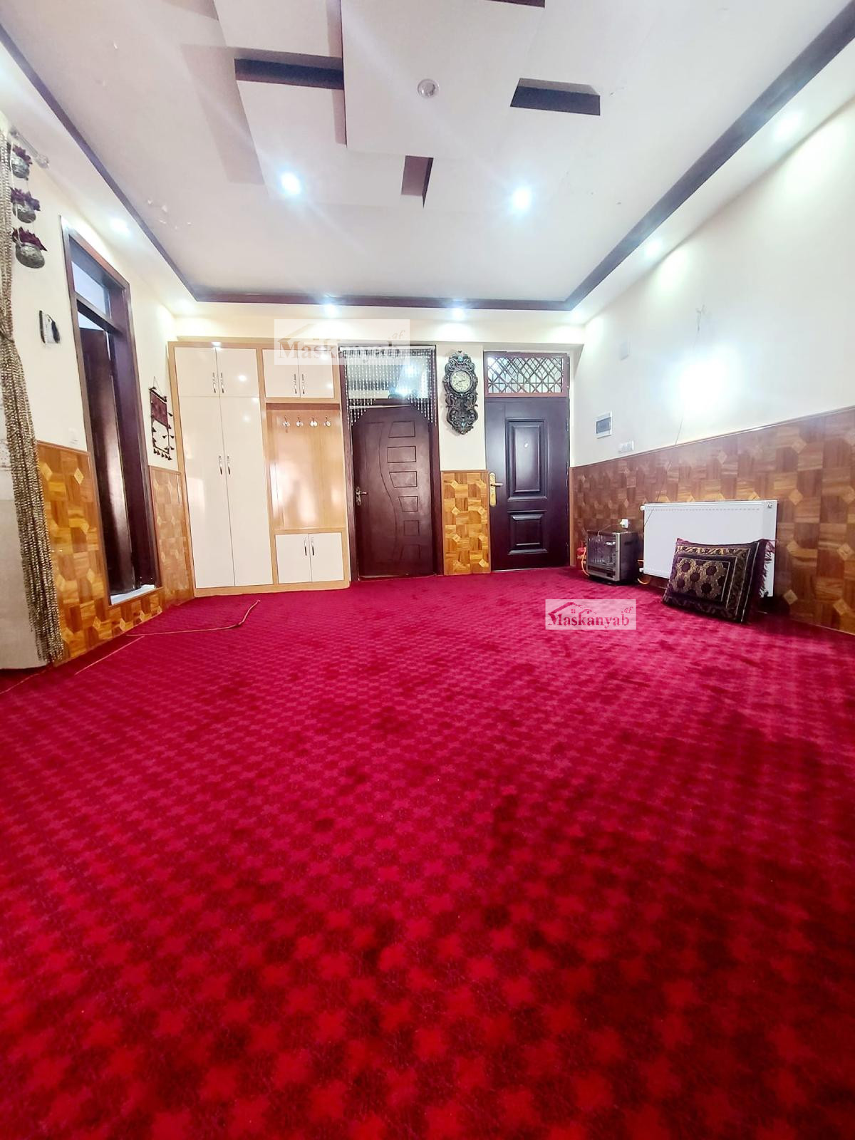 Three-room apartment for sale in Taimani Project