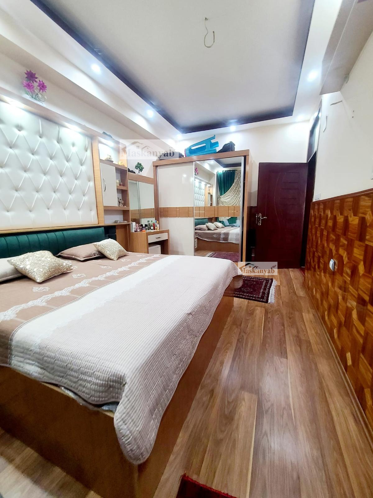 Three-room apartment for sale in Taimani Project