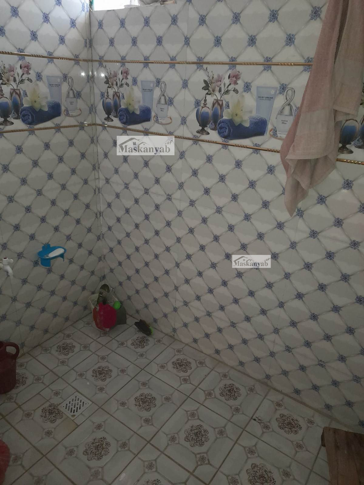Three-room house for sale in District 7, Deh Dana
