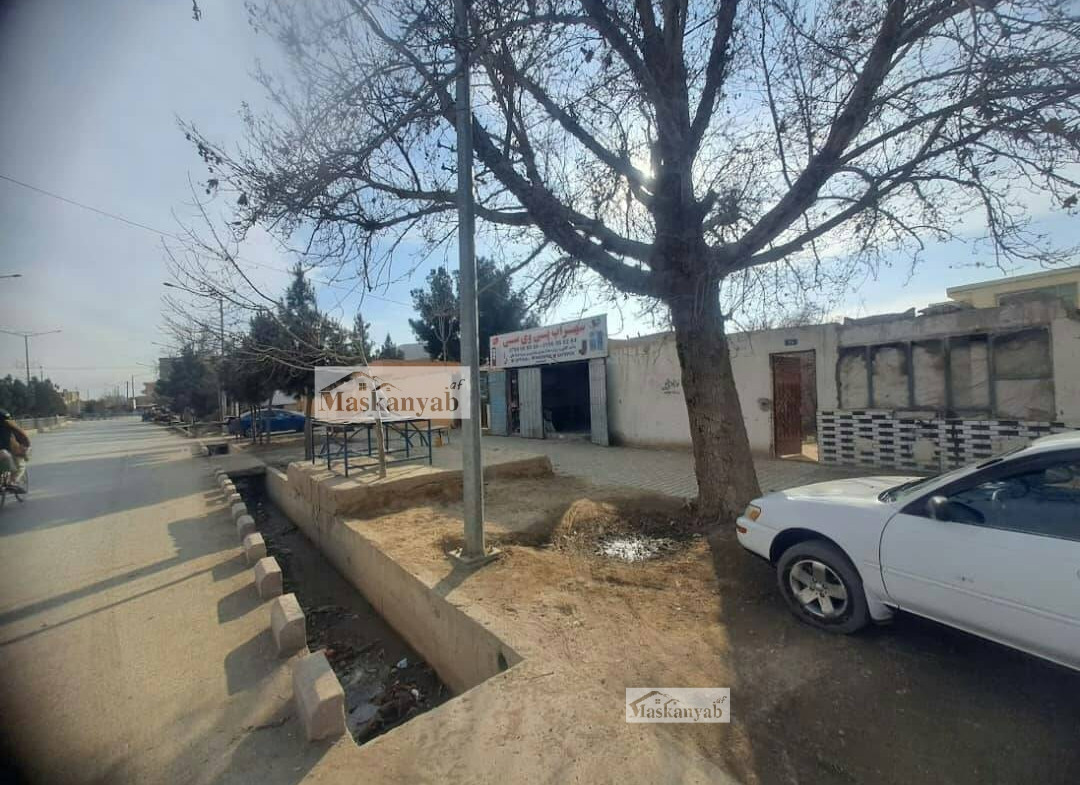 Destructive house for sale in Guzar Chaghdak, Mazar