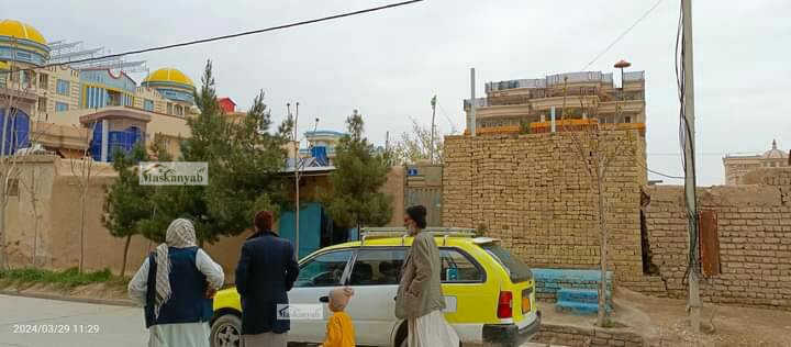 Destructive house for sale in Mazar-e Sharif
