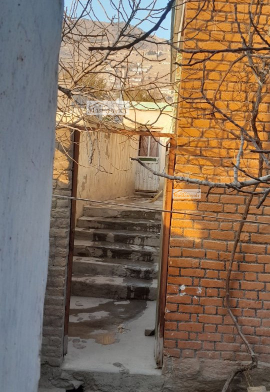 Five-room house for sale in District 15, Kabul