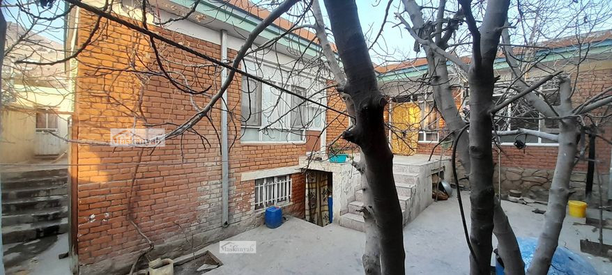 Five-room house for sale in District 15, Kabul
