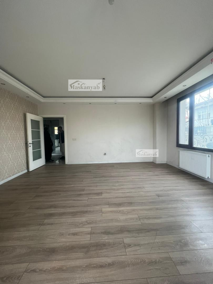 Four-room apartment for a mortgage in Qala-e Fatihullah